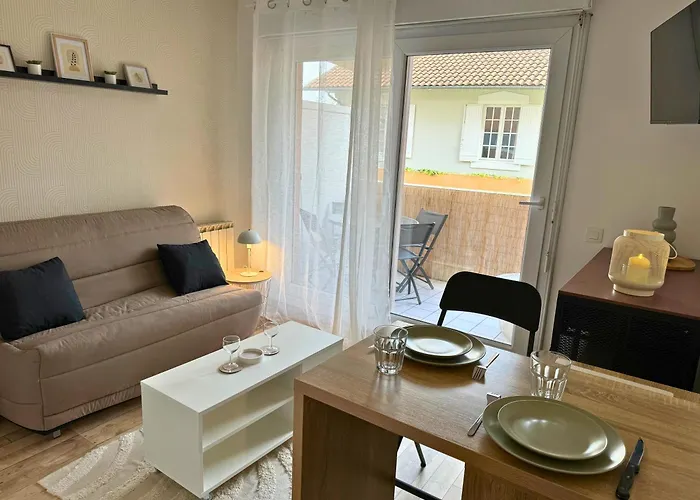 Lejlighed Petit Charme - Balcon - Parking - Fibre *