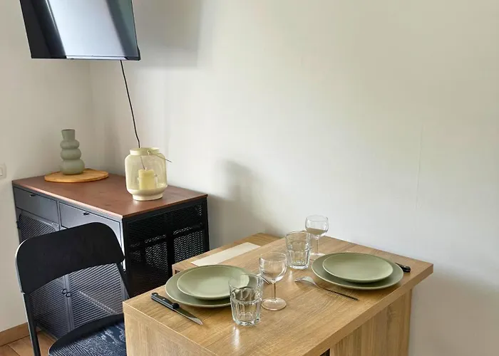 Petit Charme - Balcon - Parking - Fibre Lejlighed